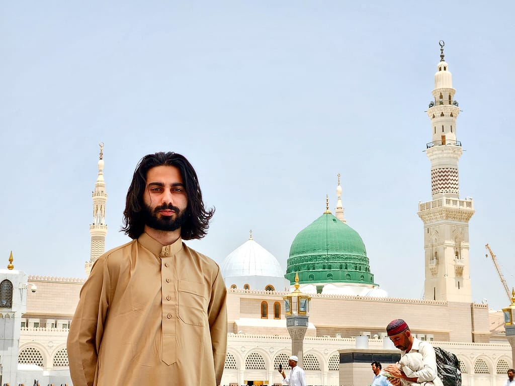 Koosha Azim in front of Al Masjid an Nabawi
